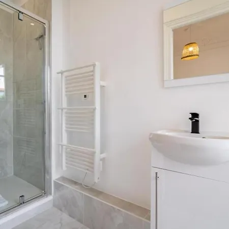 Apartament Le Chic De Medreville - 6pers - 3chambres - Calme *