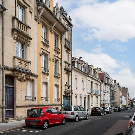 Le Chic De Medreville - 6pers - 3chambres - Calme Apartament Nancy