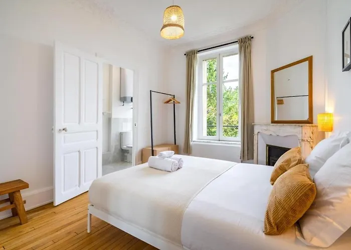 Apartamento Le Chic De Médreville - 6pers - 3chambres - Calme Nancy